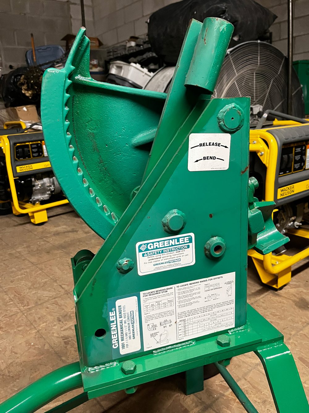 Used Greenlee 1801 Mechanical Bender - Ratchet Hand Bender - Image 2